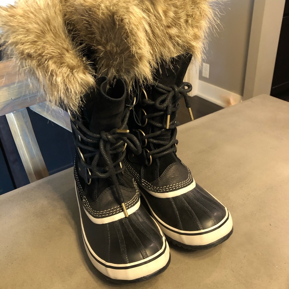 Sorel Joan of Arctic boots